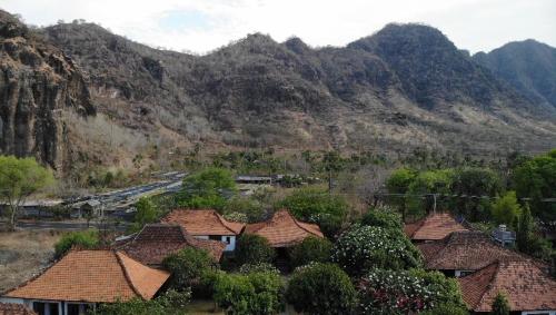 The Joglo By The Beach Pemuteran Bali