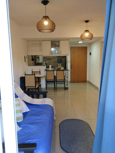 One-Bedroom Apartment image 3
