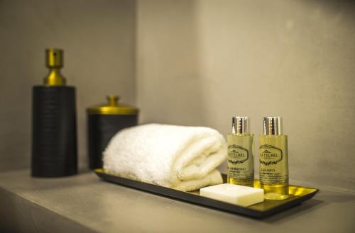 Somewhere - Estoril Guesthouse - image 2