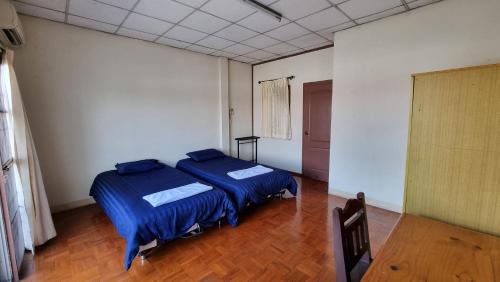 กินๆนอนๆ ห้องพักราคาประหยัดสุดๆ only sleep good dream near Promenada Chiangmai