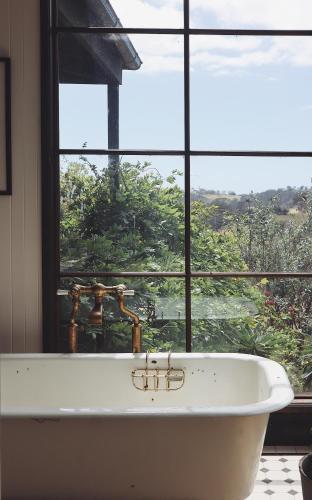 浴室, Blue Hills Luxury Farm Stay in 蒂爾瓦蒂爾瓦