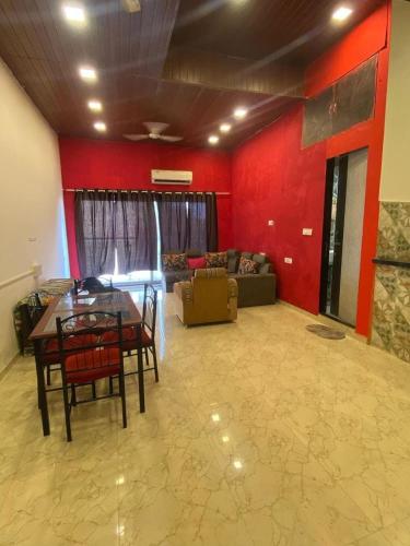 The Party House Royal Palms Villa