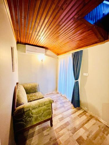 Puffin Boutique - Istanbul – Istanbul, FL