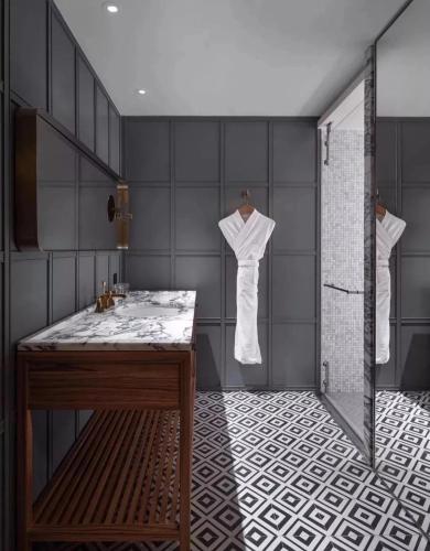 Hotel Kapok Shenzhen HouHai (Close to Shenzhen Bay)