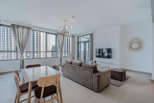 CitiHome- New 1BR creek Island with infinity pool, Дубай (фото 9)