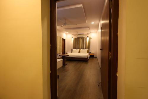 Classic Boutique Hotel & Luxury Service Apartments in Kirlampudi Layout