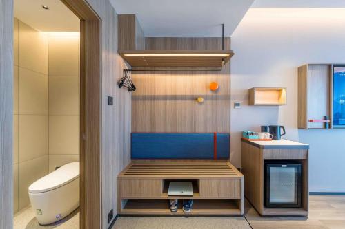 Holiday Inn Express Hangzhou Airport, an IHG Hotel