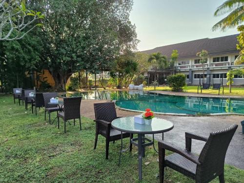 The Space Airport Hotel Chiang Rai in Ban Du