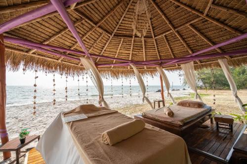 Centara Chaan Talay Resort & Villas - 해변