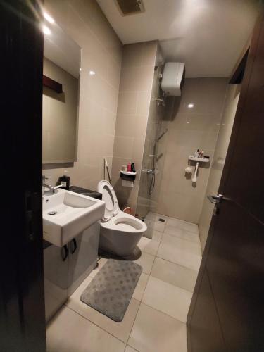 Vannituba, Apartemen permata hijau suites in Kebayoran Lama
