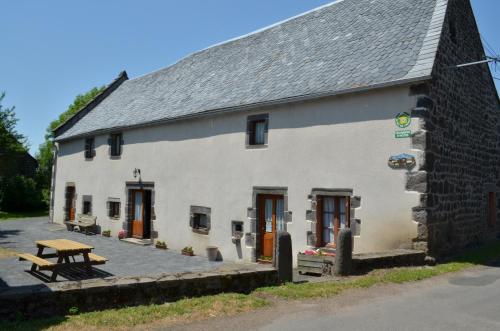 L'Abri du Berger - Location saisonnière - Olby