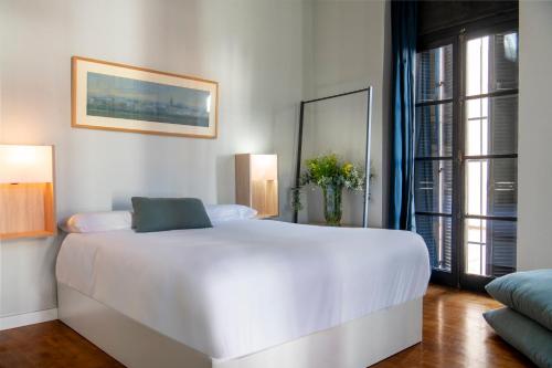 Three-Bedroom Apartment image 9
