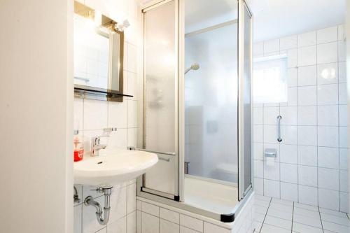 Workers Apartment Goch - 4 Bedrooms - 8 Single Beds in Goch, Deutschland