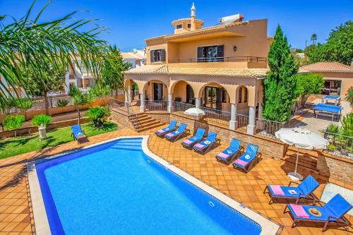 Villa Karlia by Villa Plus, Galé
