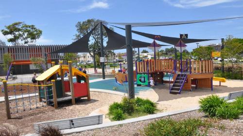 Instalaciones, Coastal Vibe Umina Beach in Umina Beach