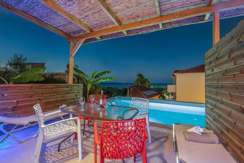 Kozanos Suites with Private Pool