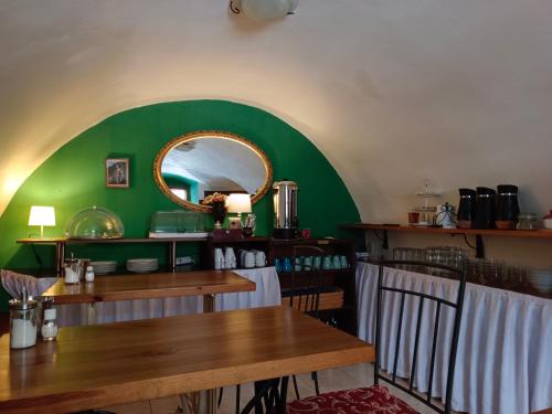 奧薩克弗斯基賓館 (Guest House Olsakovsky) in 契斯基庫倫洛夫