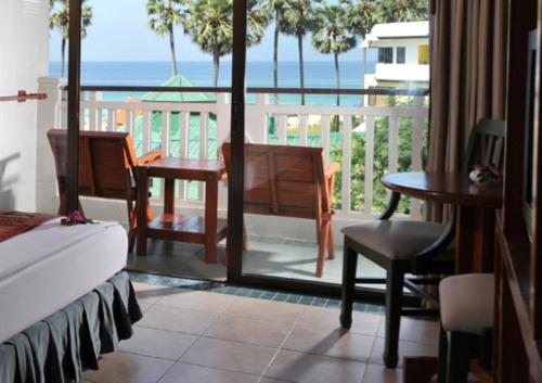Facilities, Karon Princess Hotel in Karon
