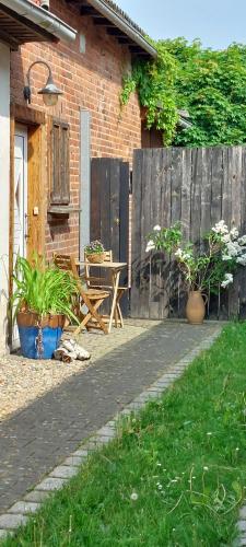 B&B Bahnsdorf - Auszeit Wohnung Hof Narla - Bed and Breakfast Bahnsdorf