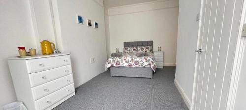 Bon-Ami, Lowestoft (foto 7)