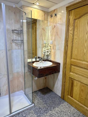 Hotel Reyesol - image 12