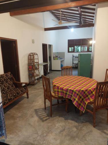 Apartment image 10