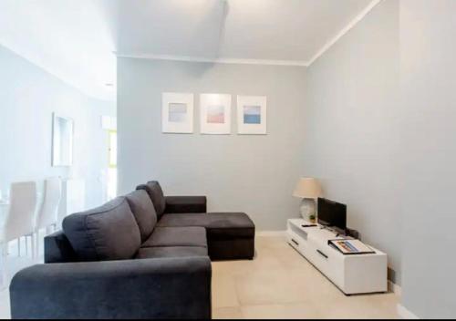 ห้องส่วนกลางสำหรับนั่งเล่น/ดูทีวี, Apartamento SUN7SET in คาตีรา