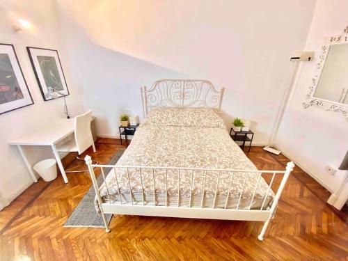 [9 Minuti dal Duomo] City life+Metro, Milan