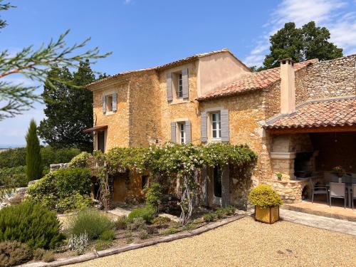 La Paradisse – exceptional Provençal farmhouse (18th century) - Location, gîte - Blauvac