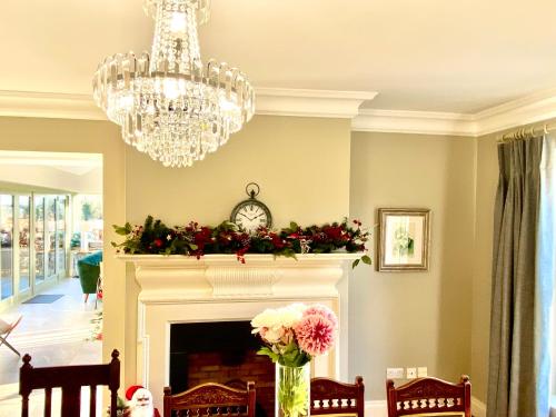 Ballyheifer House - a beautiful 5 bedroom home. in 卡素特斯