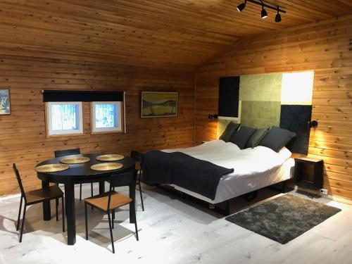 1 queen bed