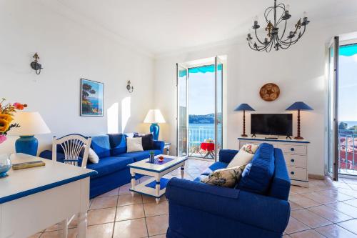 VOLTI ON THE BAY AP4386 By Riviera Holiday Homes - Location saisonnière - Villefranche-sur-Mer