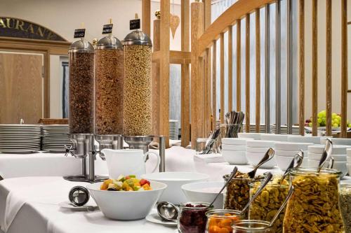 AMEDIA Hotel Weiden - image 14