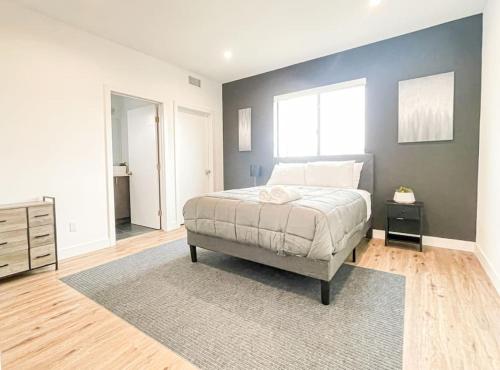 4BR L.A. Dream Home -CL1 in Los Angeles, USA