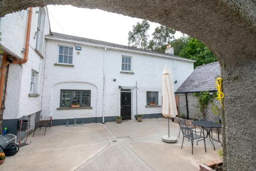 Exterior view, Kilpatrick Glebe in Ballyvolane