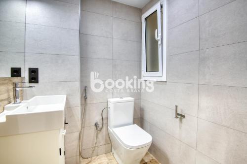 Vall de ribes Apartament per 4 persones amb piscina comunitària a prop de Port d'Aro - image 2