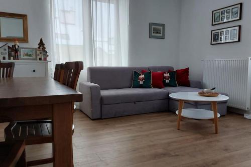 Apartament z Napoleonem w tle