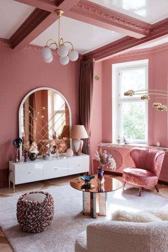 Luxury Pink Suite, autohalli, Helsinki (Foto 4)