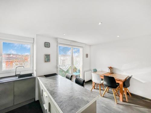 ห้องครัว, Escale Affaires Dugny-Bourget in กอนเนสส์