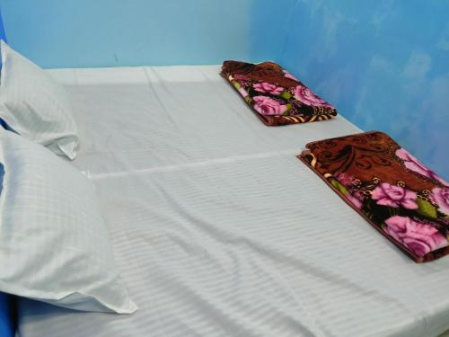 M Baba Guest House in Ujjain