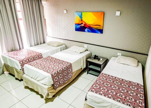 Standard Triple Room image 4