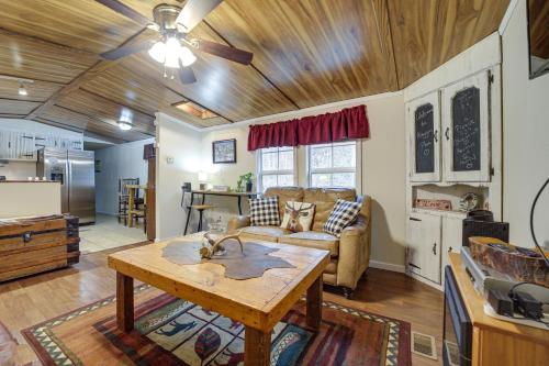 Cozy Waynesville Home with Porch by Blue Ridge Pkwy in Waynesville, USA