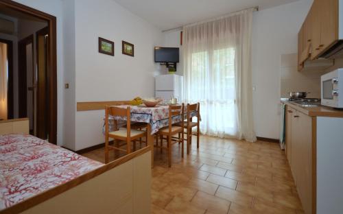 Two-Bedroom Apartment (5 Adults) image 5