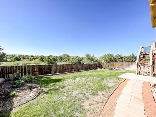 Trailside Getaway / mins to ft. carson/airport in Colorado Springs, USA