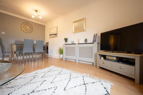 Beautiful house in the heart of Canterbury with Free Parking - image 5