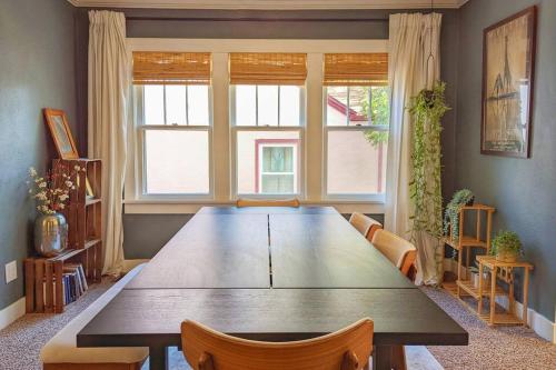❀Beautiful Bungalow❀ Near Heart of Downtown COS in Colorado Springs, USA