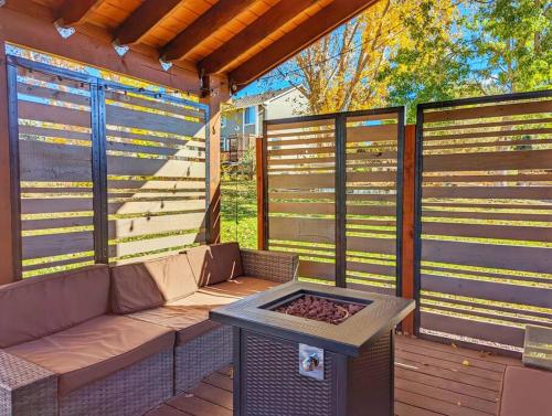 Family Retreat near USAFA / Firepit/Games/Grill in Colorado Springs, USA
