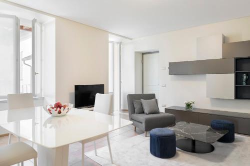 Domus Apartments Como - by Relais Di Giada Room Type - Apartment with Balcony Domus Apartments Como - by Relais Di Giada Room Type - Apartment with Balcony