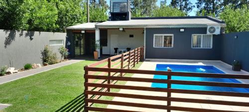 Dārzs, Tranquilidad Total in Roldán