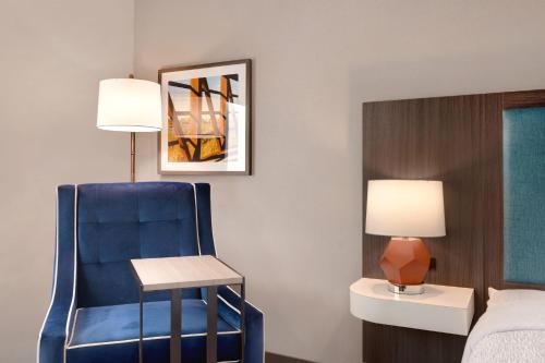 Hampton Inn Chicago Orland Park - image 10